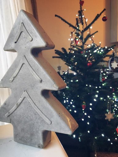 Concrete Christmas decorations DIY - Christmas tree